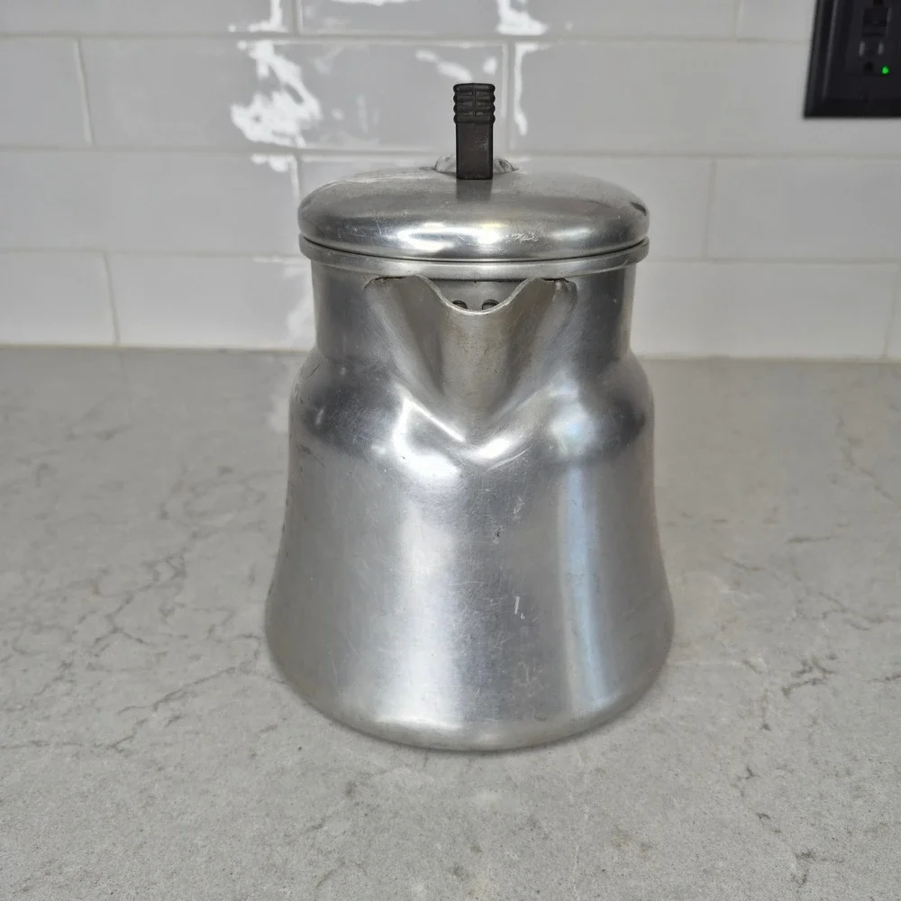 Wear-Ever Coffee Percolator Vintage 5062‎ 8 Cup Silver